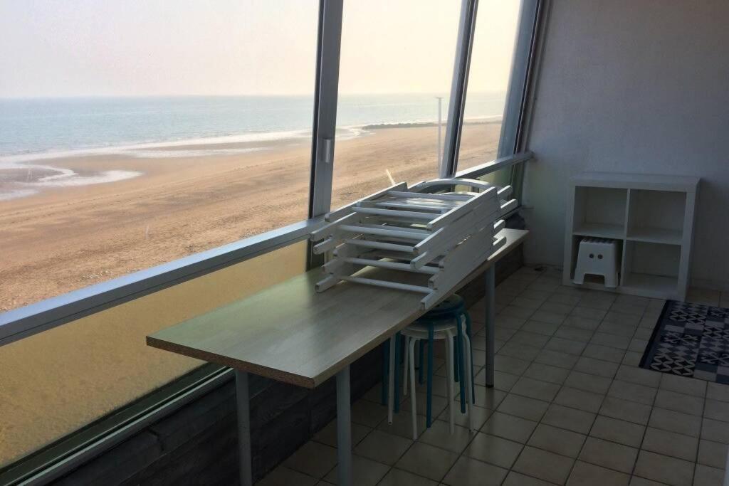 Appartement T2 Avec Vue Sur Mer Directe ! Courseulles-sur-Mer Zewnętrze zdjęcie